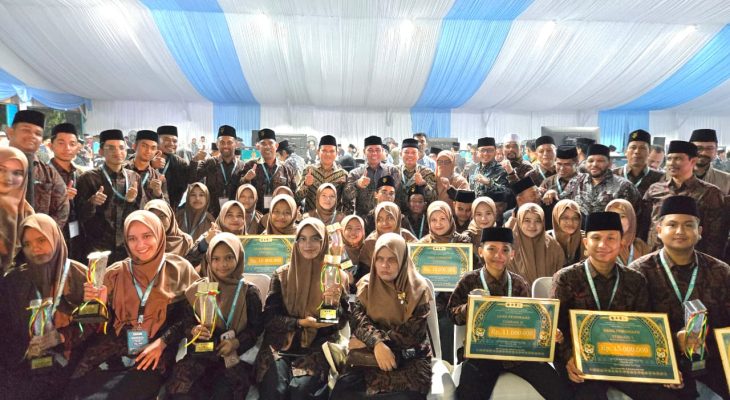 Kafilah Aceh Masuk 4 Besar MTQ Nasional, Wagub Fadhlullah Beri Bonus Rp200 Juta