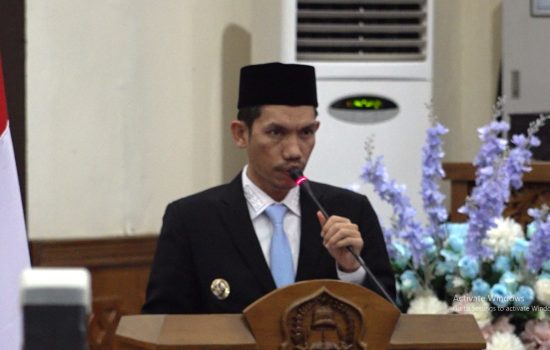 Tutup Paripurna KUA-PPAS 2027, Bupati Aceh Barat Tekankan Sinergi dan Efisiensi Anggaran
