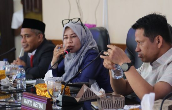 Ketua DPRK Aceh Barat Minta Perusahaan Terbuka soal Dugaan Pencemaran Krueng Tujoh