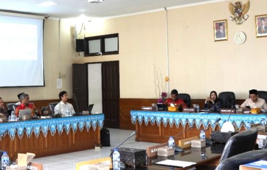 Ketua DPRK Aceh Barat Buka Rapat Banggar Bersama TAPK Bahas KUA Tahun Anggaran 2027