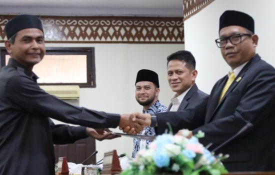 Fraksi PAN Soroti Dana Gampong, Aset Daerah hingga Pelayanan RSUD dalam Perubahan APBK 2026